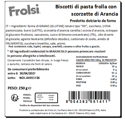 Biscotti di pasta frolla con  scorzette di Arancia