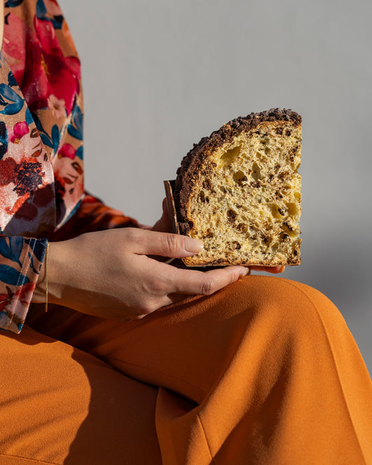 Panettone con scaglie da "Cioccolato di Modica IGP" 100%